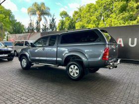 Toyota Hilux 3.0 D-4D Xtra Cab R/body Raider