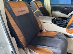 
										Toyota Land Cruiser 300 3.3D Gx-R full									