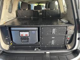 
										Toyota Land Cruiser 300 3.3D Gx-R full									