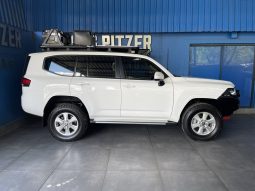 Toyota Land Cruiser 300 3.3D Gx-R