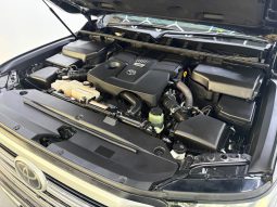 Toyota Land Cruiser 300 3.3D Zx