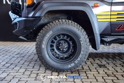 
										Toyota Land Cruiser 76 2.8 Gd-6 Diesel Wagon full									