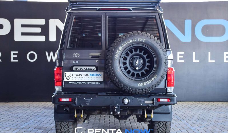 
								Toyota Land Cruiser 76 2.8 Gd-6 Diesel Wagon full									