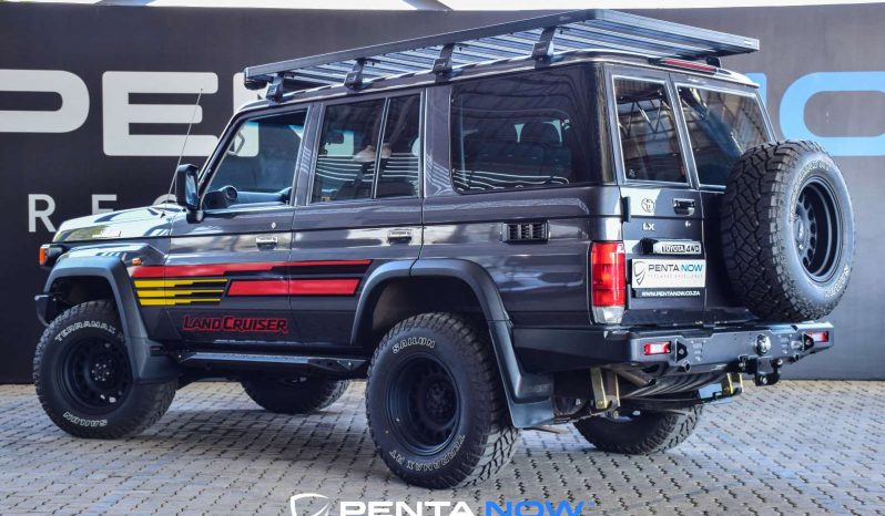 
								Toyota Land Cruiser 76 2.8 Gd-6 Diesel Wagon full									
