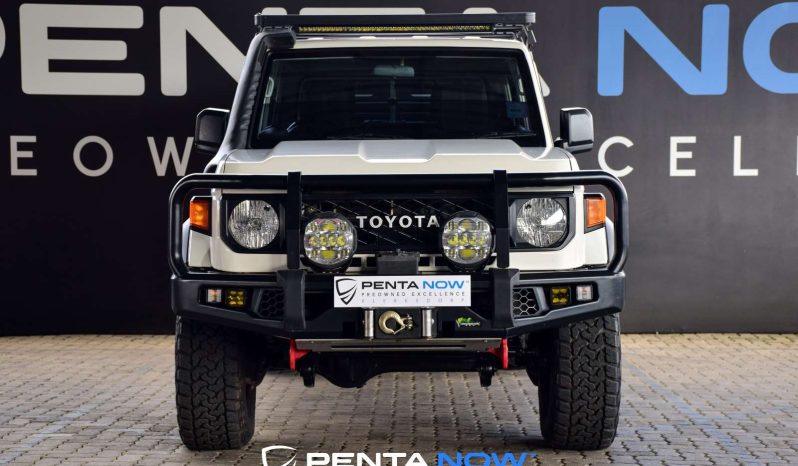 
								Toyota Land Cruiser 79 2.8 Gd-6 Diesel D Cab full									