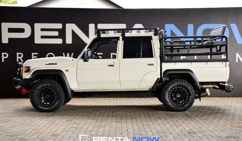 
								Toyota Land Cruiser 79 2.8 Gd-6 Diesel D Cab full									