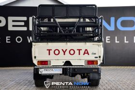 Toyota Land Cruiser 79 2.8 Gd-6 Diesel D Cab