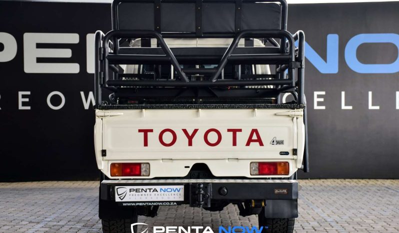 
								Toyota Land Cruiser 79 2.8 Gd-6 Diesel D Cab full									