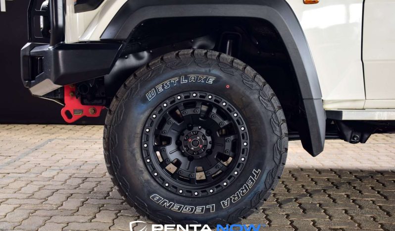
								Toyota Land Cruiser 79 2.8 Gd-6 Diesel D Cab full									
