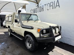 Toyota Land Cruiser Pick-Up 4.5 Brutus