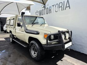 Toyota Land Cruiser Pick-Up 4.5 Brutus