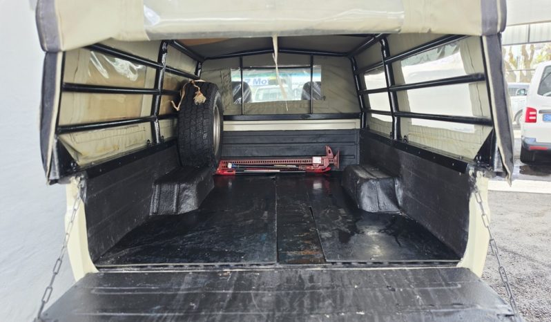 
								Toyota Land Cruiser Pick-Up 4.5 Brutus full									
