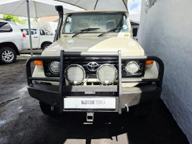 Toyota Land Cruiser Pick-Up 4.5 Brutus