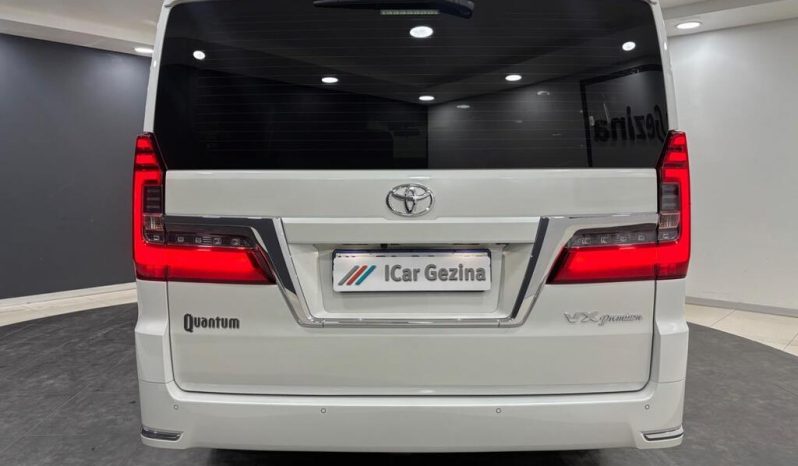 
								Toyota Quantum 2.8 Lwb Vx 6 Seater full									