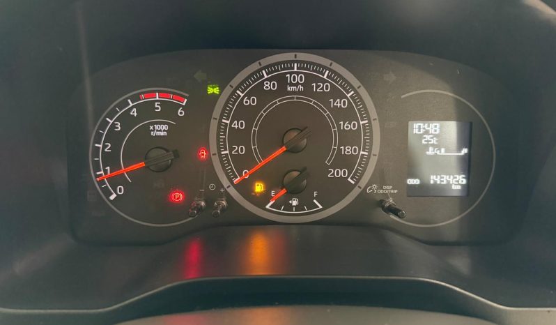 
								Toyota QUANTUM/HIACE QUANTUM 2.8 GL 11 SEAT full									