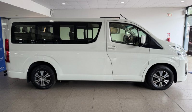 
								Toyota QUANTUM/HIACE QUANTUM 2.8 GL 11 SEAT full									