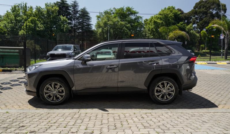 
								Toyota RAV4 2.0 GX-R AWD full									