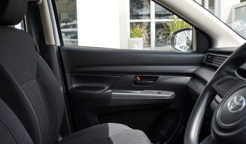 
								Toyota Rumion 1.5 S full									