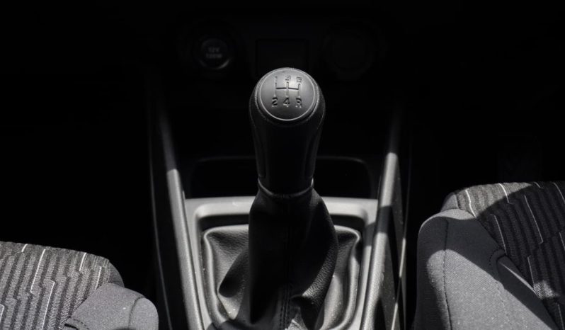
								Toyota Rumion 1.5 S full									
