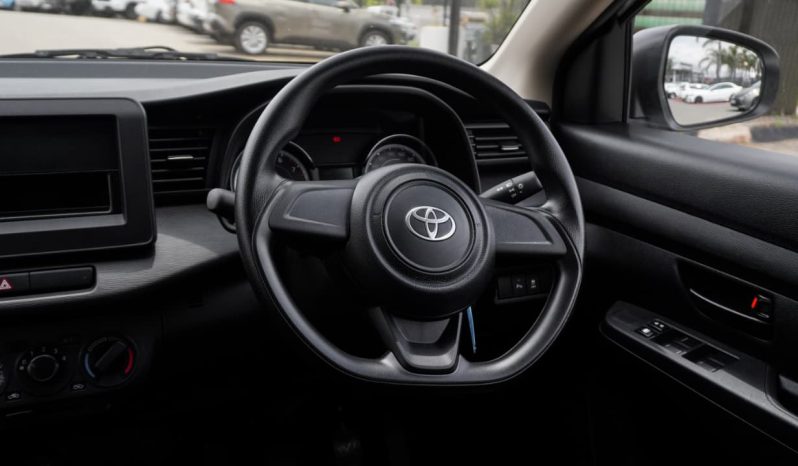 
								Toyota Rumion 1.5 S full									