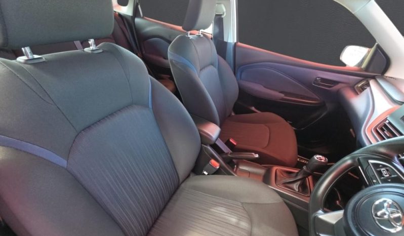 
								TOYOTA STARLET 1.5 XI full									