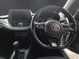 
										TOYOTA STARLET 1.5 XI full									