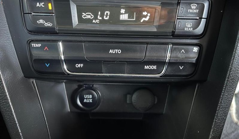 
								Toyota Urban Cruiser 1.5 Xr full									