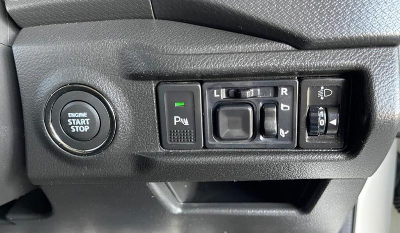 
								Toyota Urban Cruiser 1.5 Xr full									