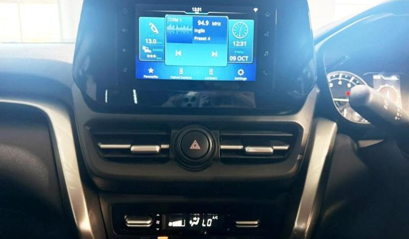 
								Toyota Urban Cruiser 1.5 Xr At full									
