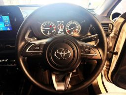 
										Toyota Urban Cruiser 1.5 Xr At full									