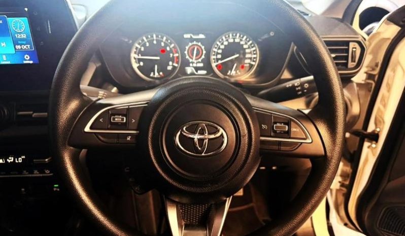
								Toyota Urban Cruiser 1.5 Xr At full									