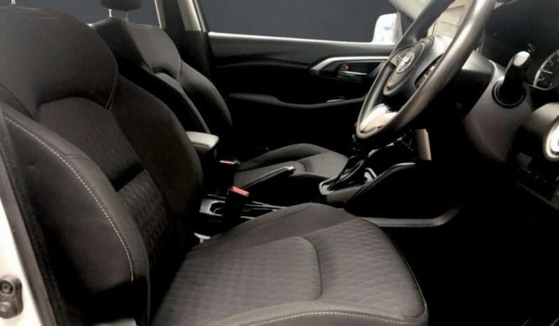 
								TOYOTA URBAN CRUISER 1.5 XR AT full									