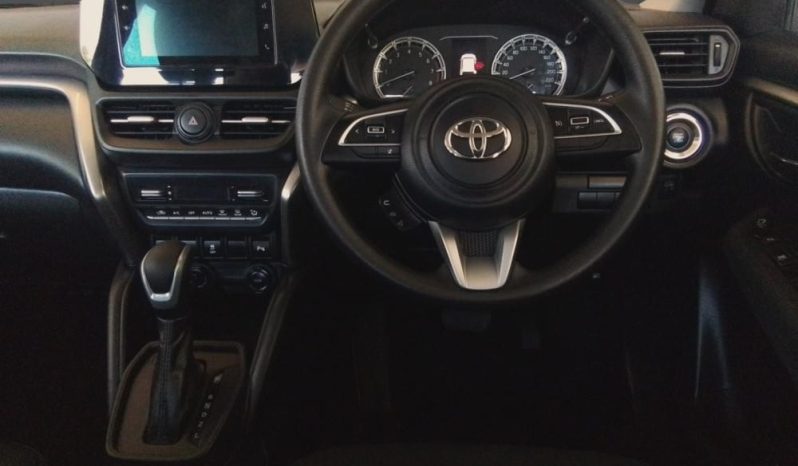 
								TOYOTA URBAN CRUISER 1.5 XR AT full									
