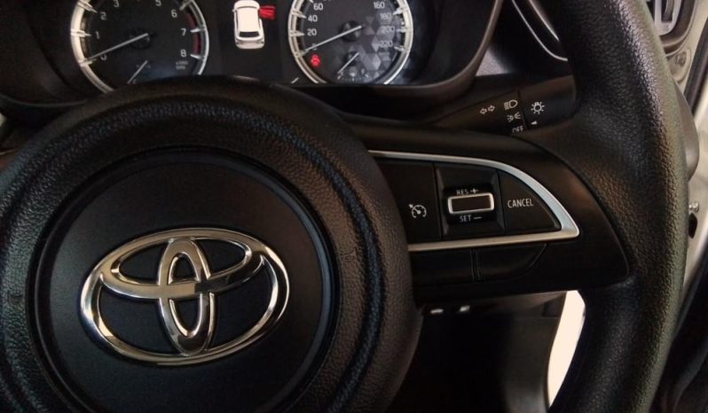 
								TOYOTA URBAN CRUISER 1.5 XR AT full									