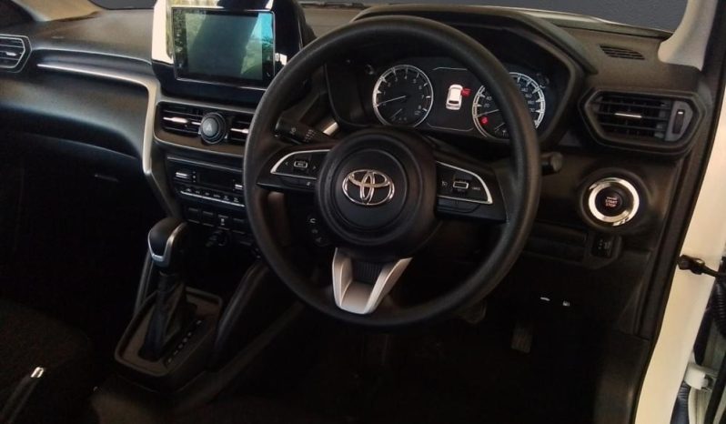 
								TOYOTA URBAN CRUISER 1.5 XR AT full									