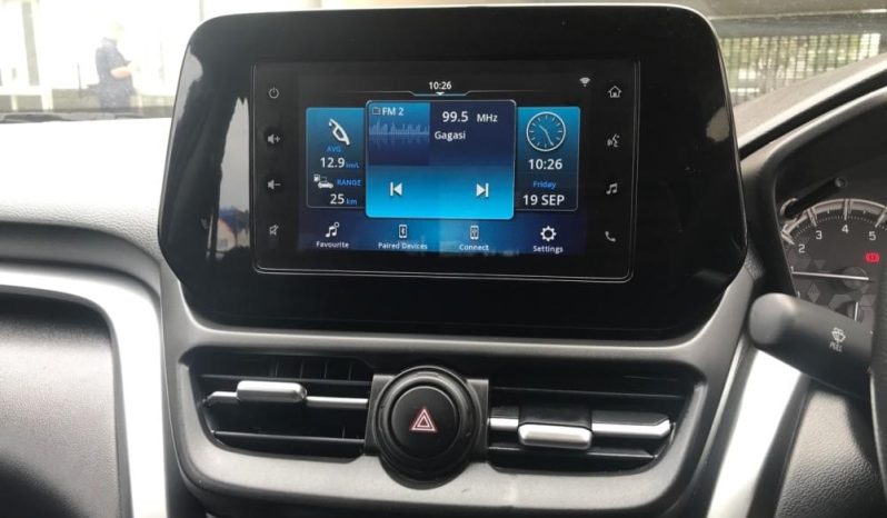 
								TOYOTA URBAN CRUISER 1.5 XR AT full									