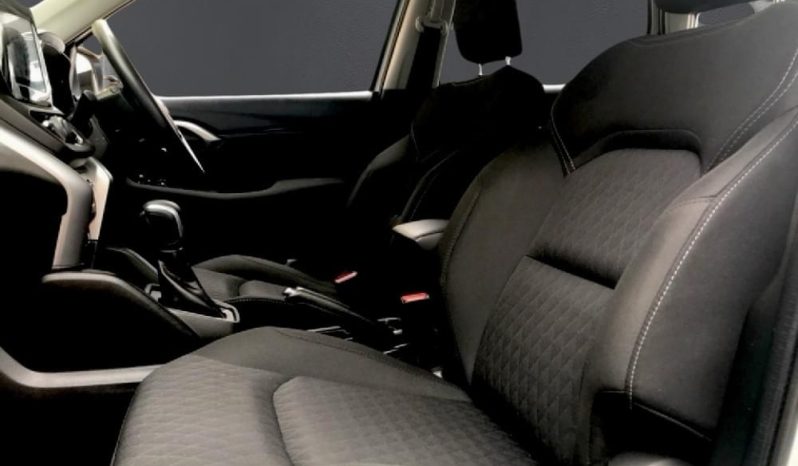 
								TOYOTA URBAN CRUISER 1.5 XR AT full									
