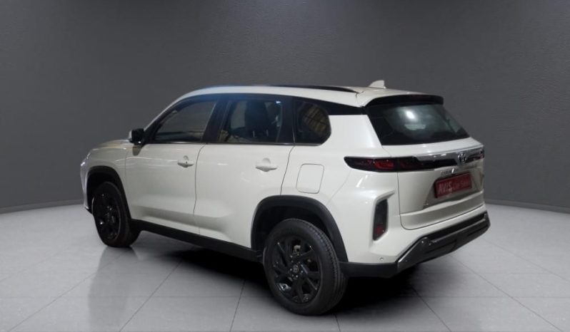 
								TOYOTA URBAN CRUISER 1.5 XR AT full									