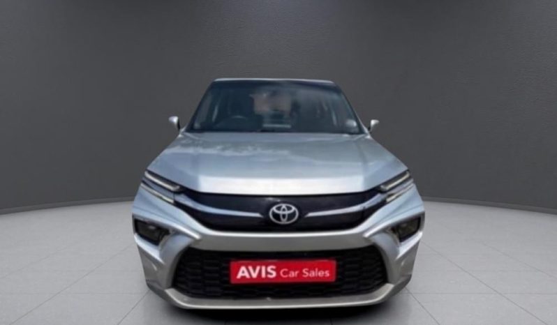 
								TOYOTA URBAN CRUISER 1.5 XR AT full									