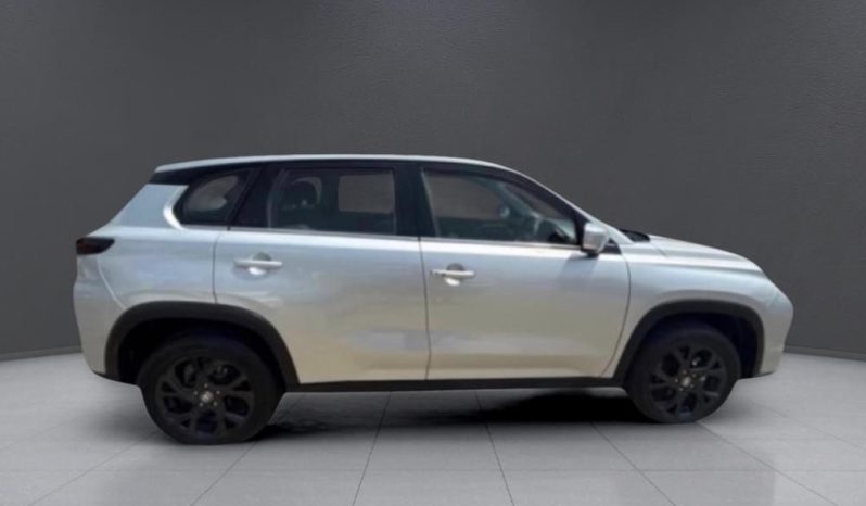
								TOYOTA URBAN CRUISER 1.5 XR AT full									