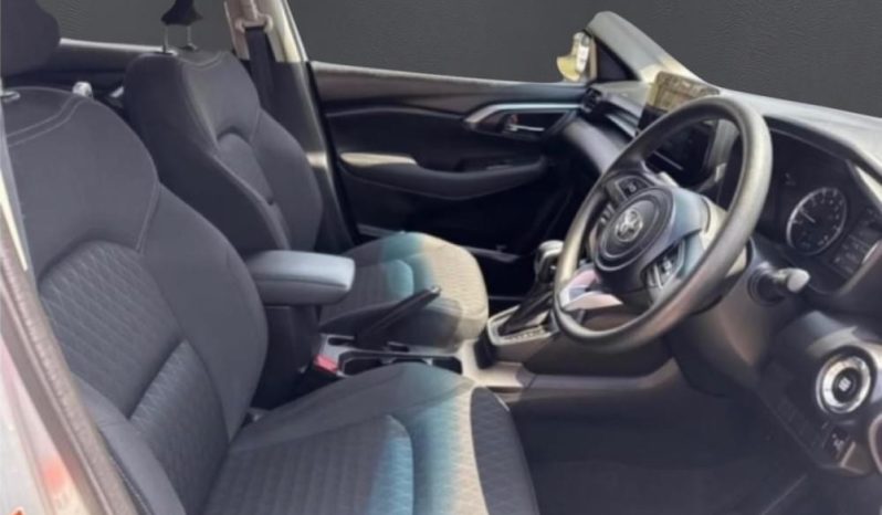 
								TOYOTA URBAN CRUISER 1.5 XR AT full									