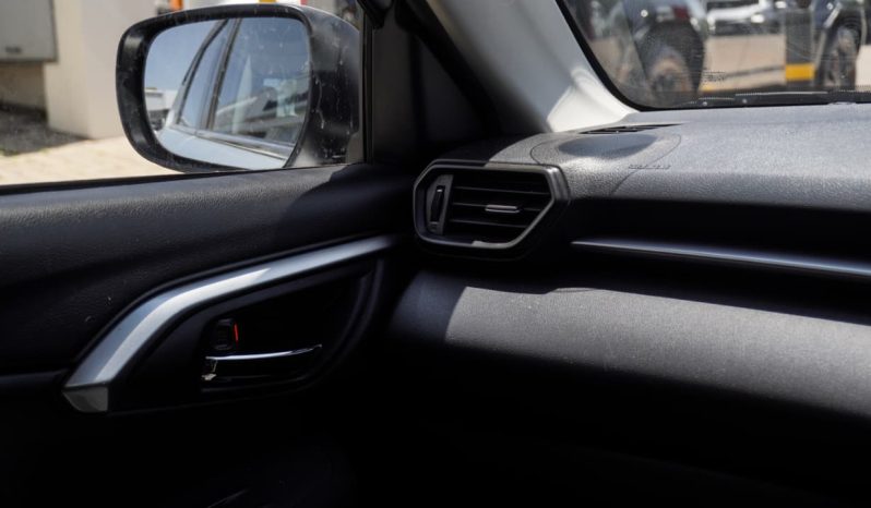 
								Toyota Urban Cruiser 1.5 XR Auto full									