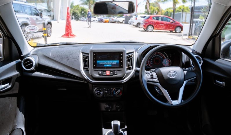 
								Toyota Vitz 1.0 XR Auto full									
