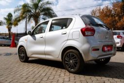 
										Toyota Vitz 1.0 XR Auto full									