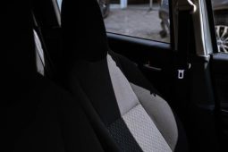 
										Toyota Vitz 1.0 XR Auto full									
