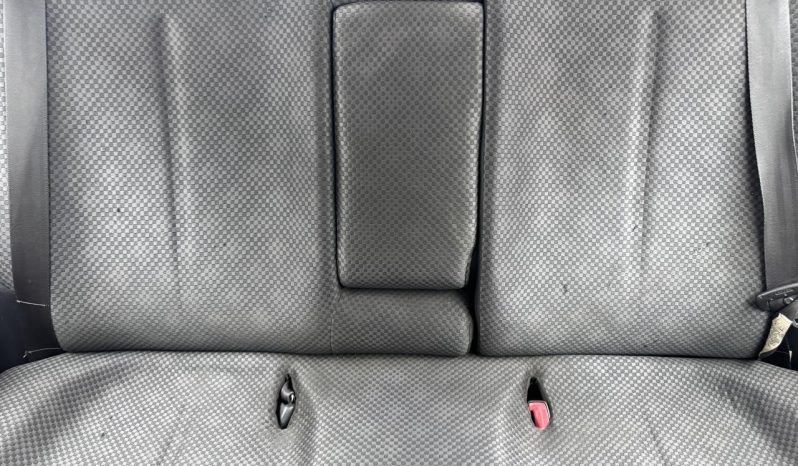 
								Toyota Yaris Sedan 1.3 T3+ Sedan full									