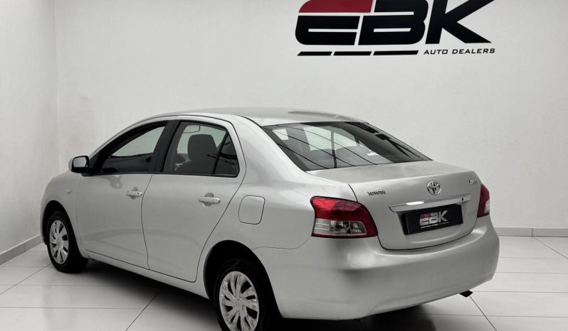 
								Toyota Yaris Sedan 1.3 T3+ Sedan full									