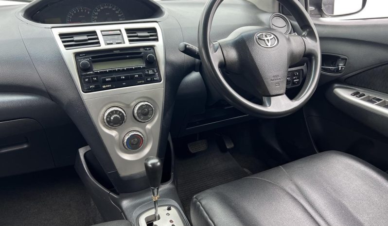 
								Toyota Yaris Sedan 1.3 T3+ Sedan At full									