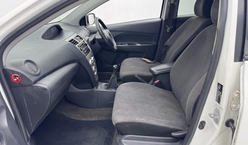 
								Toyota Yaris Zen Sedan Zen3 1.3 full									