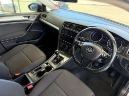 
										Volkswagen GOLF 4 / 5 / 6/ 7/ 8 GOLF VII 1.0 TSI TRENDLINE full									